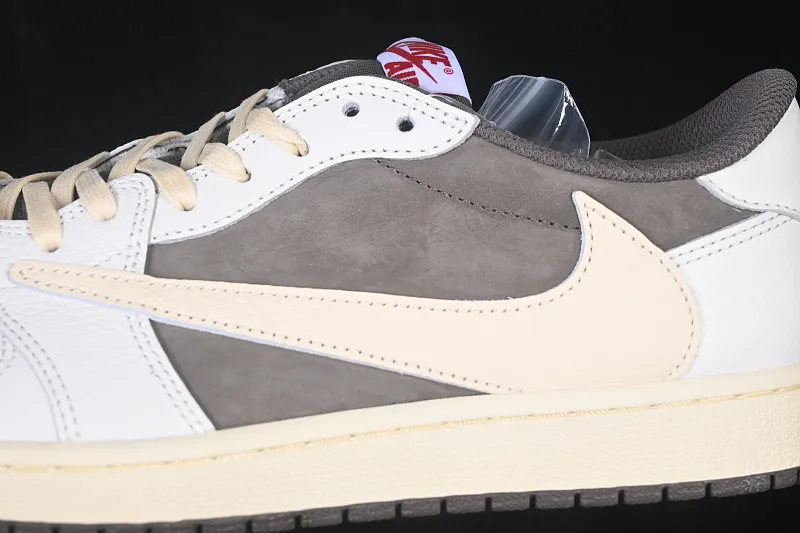 All categories Air Jordan Jordan series basketball shoes Air Jordan 1 Low GX foreign trade version Travis Scott x Air Jordan 1 Low OG AJ1 Joe 1 undercut low top full head layer DM7866-162
